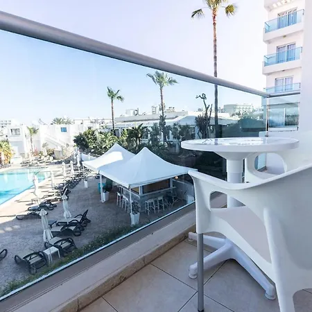 Aparthotel Vrissaki 5*